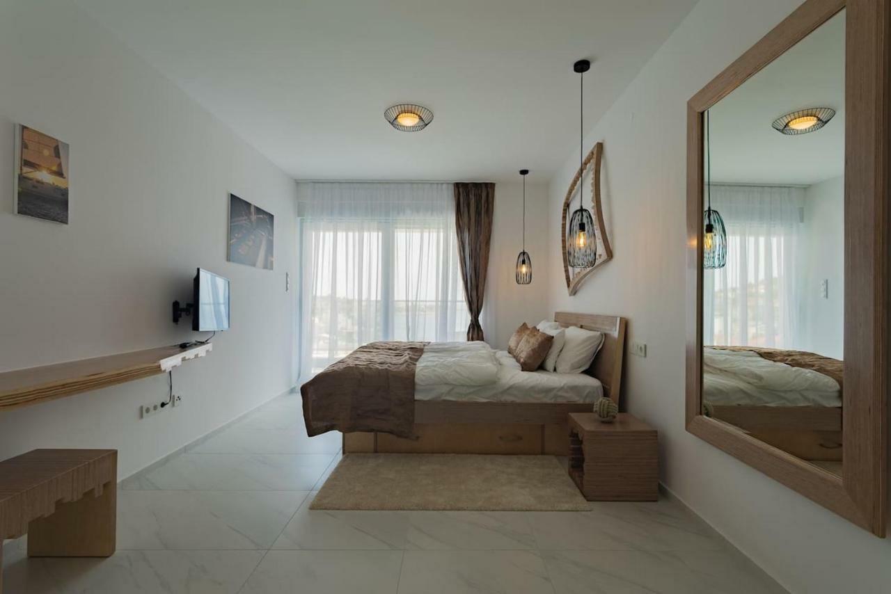 Villa Compass; Luxury Experience In Natural Bay. Ражань Екстер'єр фото